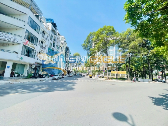 Bán nhà 1B2-1B3 Nguyễn Đình Chiểu, Phường Đa Kao, Quận 1, diện tích 116m2, giá bán 72 tỷ