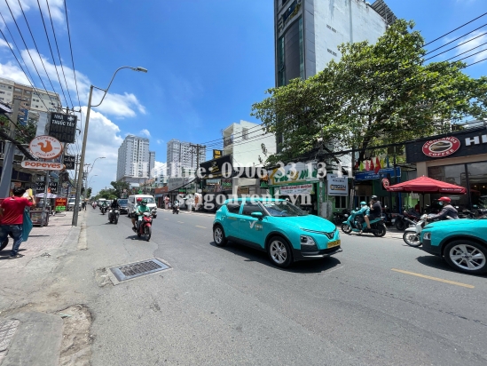 Bán nhà 154 Nguyễn Xí, Phường 26, Quận Bình Thạnh, diện tích 115,1m2, giá bán 25,9 tỷ