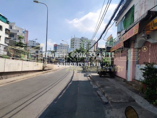 Bán nhà mặt tiền 28-30 Nguyễn Biểu, Phường 1, Quận 5, diện tích 1.774 m2, giá bán 350 tỷ