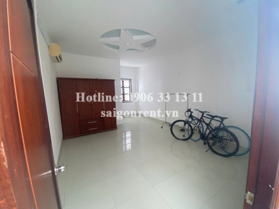 Cho thuê nhà 126 Nguyễn Gia Trí, phường 25, Quận Bình Thạnh, diện tích 100m2, DTSD 400m², giá cho thuê 90 Triệu/tháng