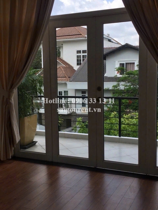 Bán nhà 200A2 Nguyễn Văn Hưởng, phường Thảo Điền, Quận 2, diện tích 240m2, giá bán 68 tỷ