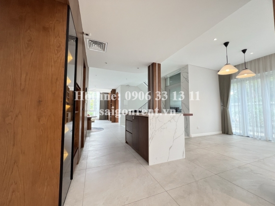 Bán biệt thự King Crown Village, 200 Nguyễn Văn Hưởng, phường Thảo Điền, Quận 2, diện tích 299m2, giá bán 95 tỷ
