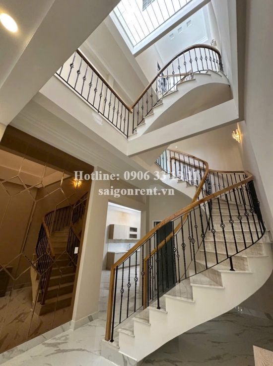 Bán nhà 25/38/1 Tôn Thất Tùng, phường Phạm Ngũ Lão, Quận 1, diện tích 121,1m2, giá bán 24,5 tỷ