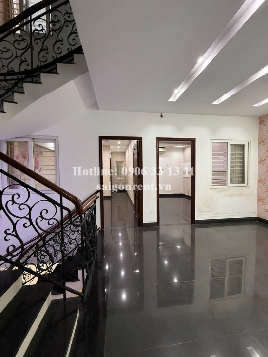 Cho thuê nhà 39 Trung Lang, phường 12, Quận Tân Bình, diện tích đất 125m2, diện tích sử dụng 350m2, 8 Phòng ngủ, giá cho thuê 43 triệu/tháng.