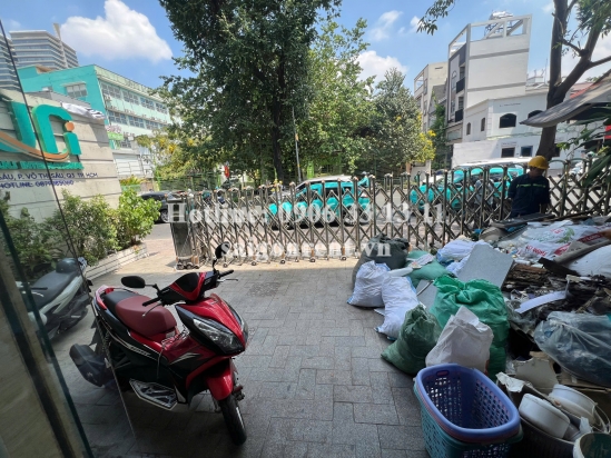 Cho Thuê Tòa Nhà 235 Võ Thị Sáu, Quận 3, 180 Triệu