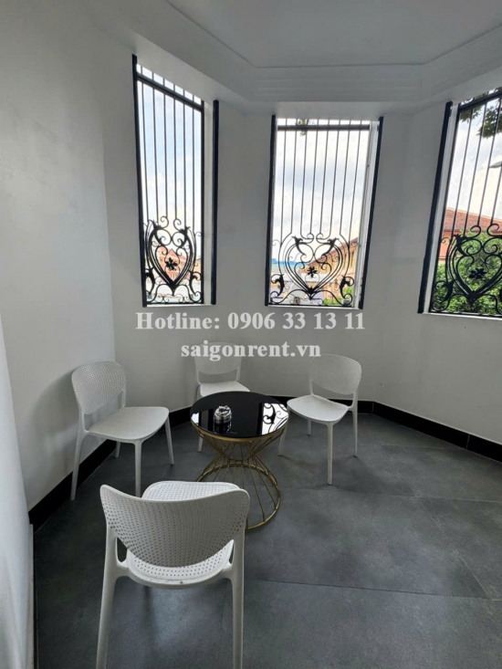 Cho thuê khách sạn  117 Trần Bình Trọng,Quận 5, 48 Phòng, 700 Triệu