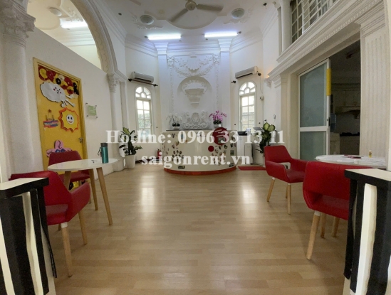 Cho thuê Biệt thự 18 đường số 10, phường Thảo Điền, Quận 2, 12000$