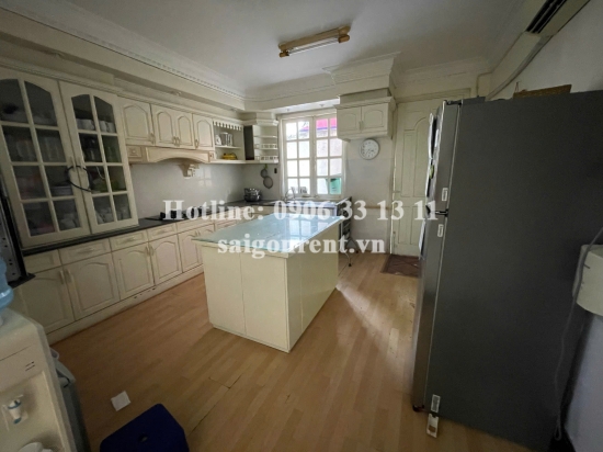 Cho thuê Biệt thự 18 đường số 10, phường Thảo Điền, Quận 2, 12000$