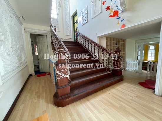 Cho thuê Biệt thự 18 đường số 10, phường Thảo Điền, Quận 2, 12000$