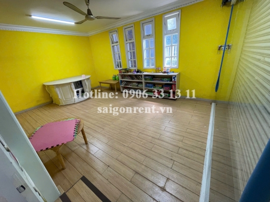 Cho thuê Biệt thự 18 đường số 10, phường Thảo Điền, Quận 2, 12000$