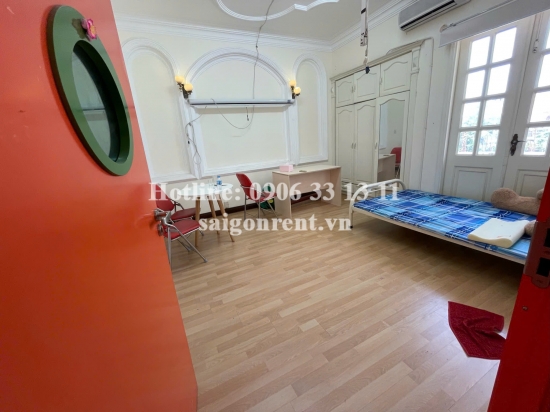 Cho thuê Biệt thự 18 đường số 10, phường Thảo Điền, Quận 2, 12000$
