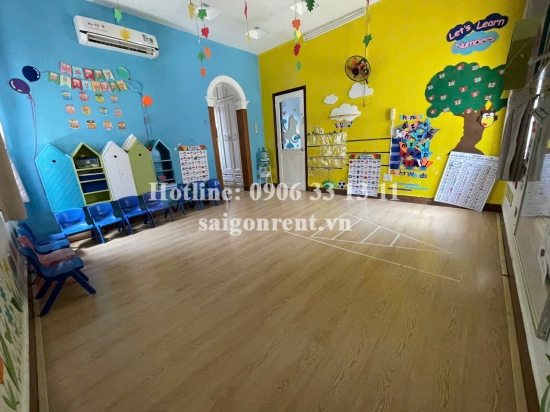 Cho thuê biệt thự 15A - 15B Đường số 11 - Góc Lê Thước, phường Thảo Điền, Quận 2, 13,500 USD