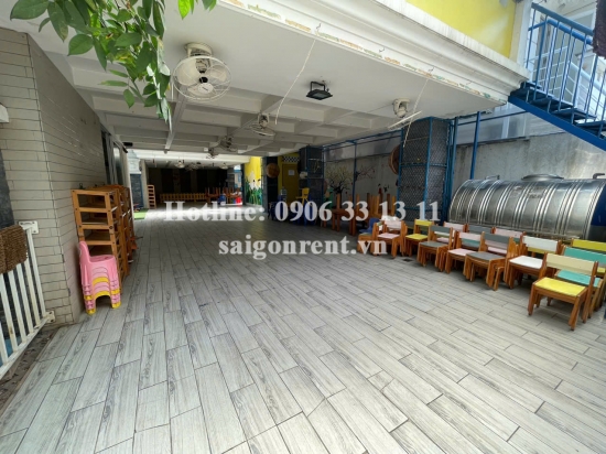 Cho thuê biệt thự 15A - 15B Đường số 11 - Góc Lê Thước, phường Thảo Điền, Quận 2, 13,500 USD