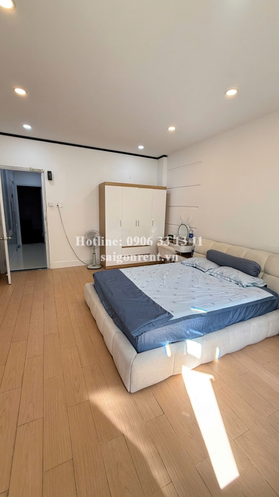 Cho Thuê Biệt thự 204B7/2/13 Nguyễn Văn Hưởng,Thảo Điền, Quận 2, 80 Triệu