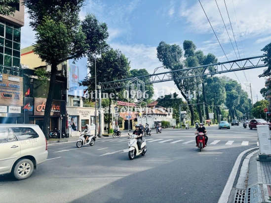 Cho thuê nhà 239 Điện Biên Phủ, Xuân Hoà, Quận 3, 100 Triệu