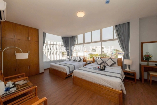 Cho thuê khách sạn 179 Hoàng Văn Thụ, Quận Phú Nhuận, 49 Phòng, 500 Triệu 