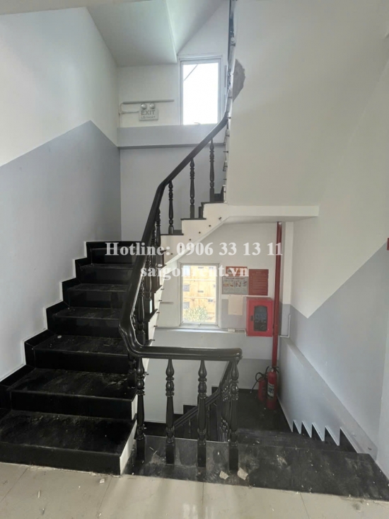 Cho thuê nhà 2MT 575 Sư Vạn Hạnh, Quận 10, 470 Triệu 