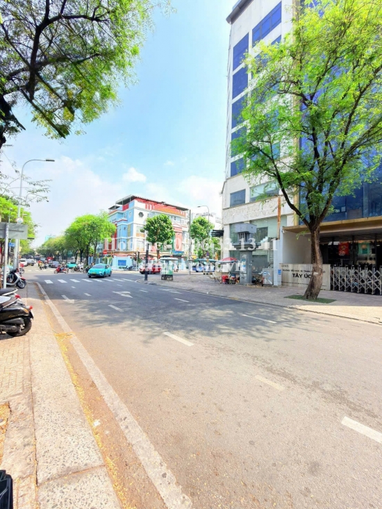 Cho thuê toà nhà văn phòng 84 Bà Huyện Thanh Quan, Quận 3, 1,1 tỷ