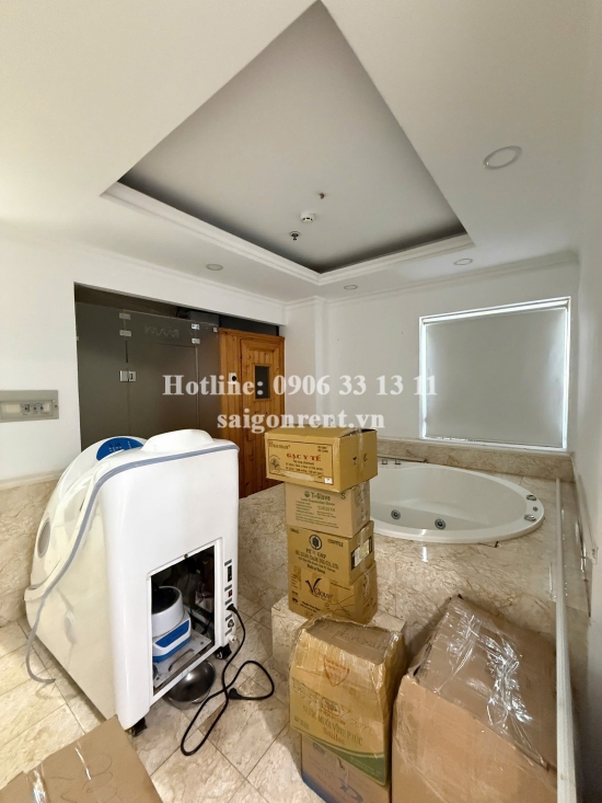 Cho thuê toà nhà văn phòng 69 69A Ba Tháng Hai, Quận 10, 360 Triệu
