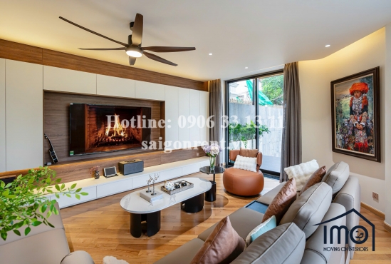 Villa for lease on La Xuan Oai street, Tang Nhon Phu A ward, 800sqm, 4500 USD