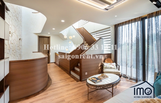 Villa for lease on La Xuan Oai street, Tang Nhon Phu A ward, 800sqm, 4500 USD