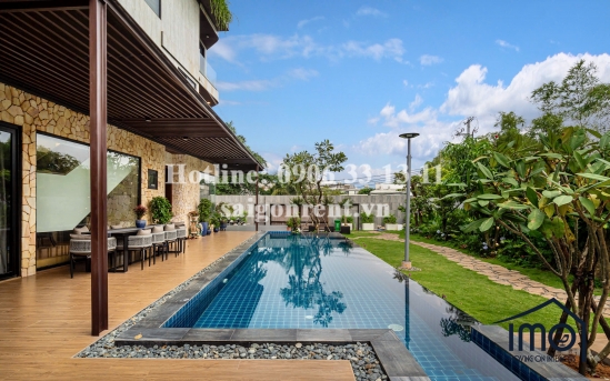 Villa for lease on La Xuan Oai street, Tang Nhon Phu A ward, 800sqm, 4500 USD