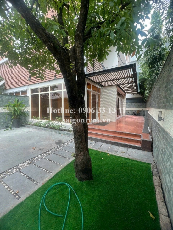 Villa for lease in Nguyen Van Huong street, An Khanh ward, Ho Chi Minh city, 03 Bedrooms, 240sqm, 2500 USD