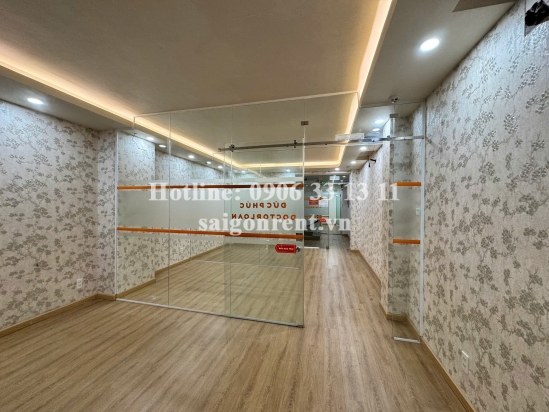 House for lease on Ben Thanh ward, 9A Ton Tan Tung street, 632,3m2, 7000$