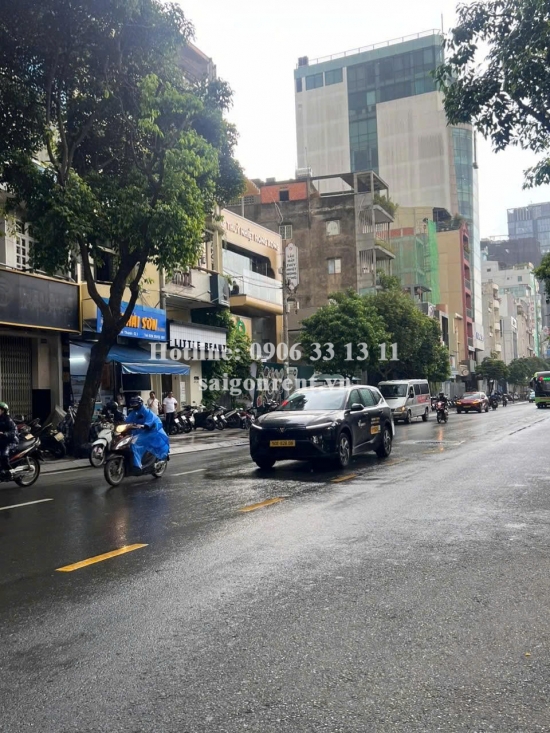 Building for lease on Ben Thanh ward, 186-188 Le Lai street, 1400sqm, 27.000 USD