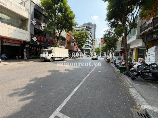 House for rent at 54 Dong Du street, Sai Gon ward, 430sqm, 8000 USD