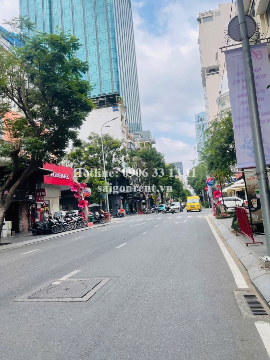 House for rent at 23 Dong Du street, Sai Gon ward, 400sqm, 10.000$