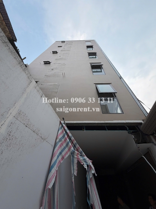 Building for lease on 121 Le Thi Rieng street, Ben Thanh ward, 900sqm, 7700$