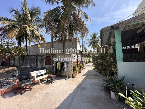 Bán biệt thự Sông Trao Trảo 30m đường Lò Lu, phường Long Phước, diện tích 1.483,4m2, giá 76 tỷ