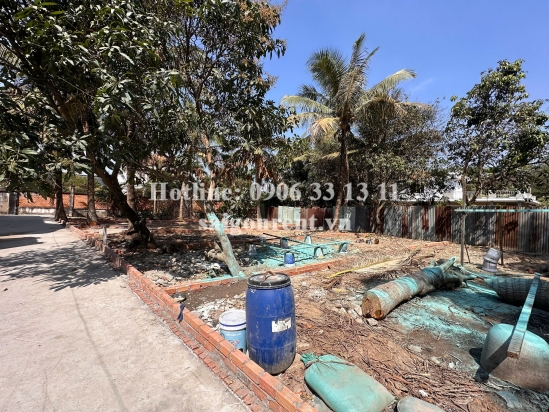 Bán biệt thự Sông Trao Trảo 30m đường Lò Lu, phường Long Phước, diện tích 1.483,4m2, giá 76 tỷ