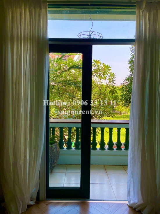 Bán biệt thự 153/3 Nguyễn Văn Hưởng, phường An Khánh, diện tích 305m2, giá 120 tỷ