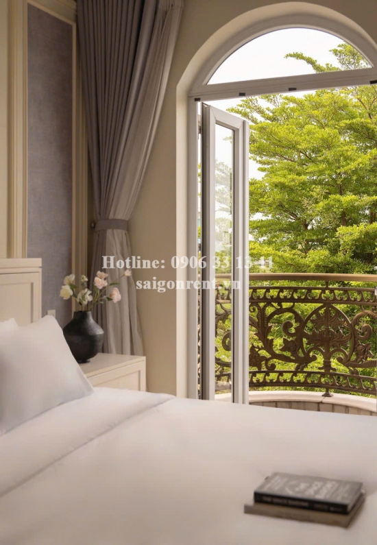 Villa for lease on Truong Van Bang street, Cat Lai ward, 09 Bedrooms, 650sqm, 5500 USD