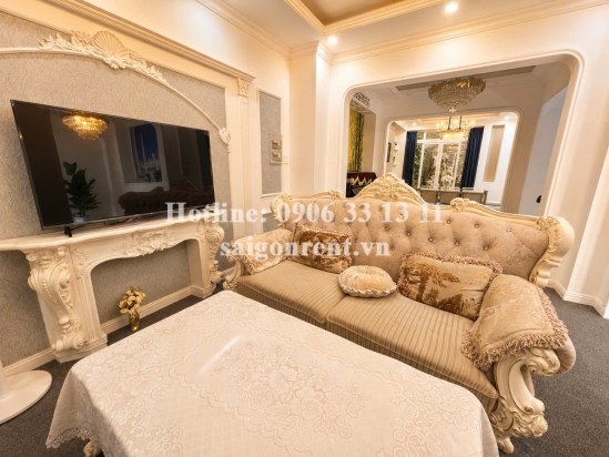 Villa for rent on Than Van Nhiep street, Binh Trung ward, 05 Bedrooms, 600sqm, 4000 USD