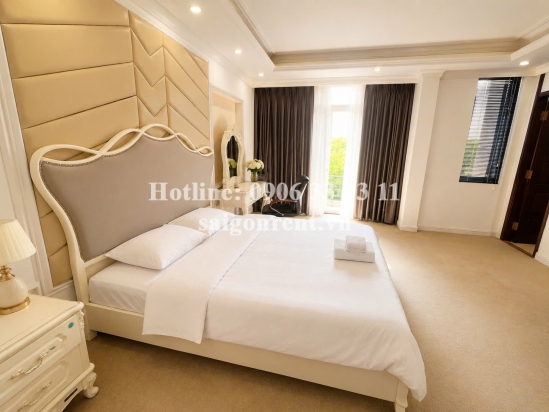 Villa for rent on Than Van Nhiep street, Binh Trung ward, 05 Bedrooms, 600sqm, 4000 USD