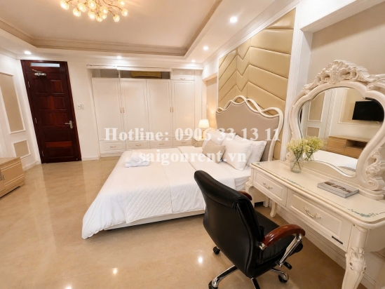 Villa for rent on Than Van Nhiep street, Binh Trung ward, 05 Bedrooms, 600sqm, 4000 USD