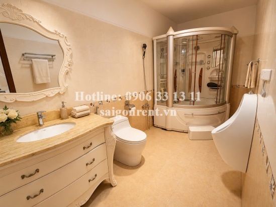 Villa for rent on Than Van Nhiep street, Binh Trung ward, 05 Bedrooms, 600sqm, 4000 USD