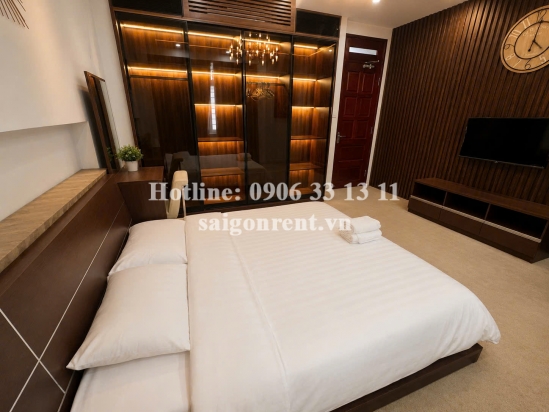 Villa for rent on Than Van Nhiep street, Binh Trung ward, 05 Bedrooms, 600sqm, 4000 USD