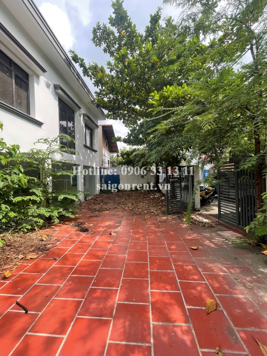 Villa for rent on Tran Van Sac street, An Khanh ward, 400sqm, 4650 USD