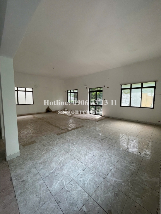 Villa for rent on Tran Van Sac street, An Khanh ward, 400sqm, 4650 USD