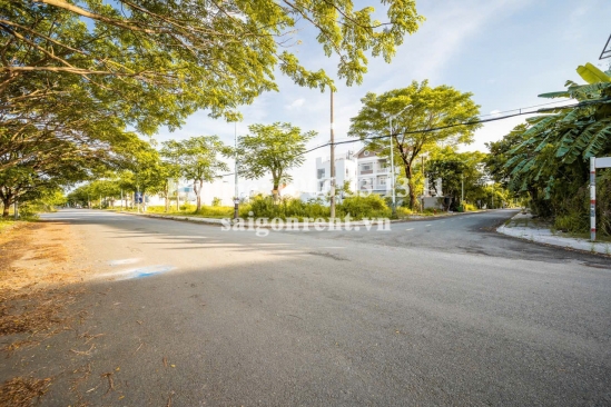Villa for rent at Su Hy Nhan street, Thanh My Loi, Cat Lai ward, 06 bedrooms, 500sqm, 4200 USD