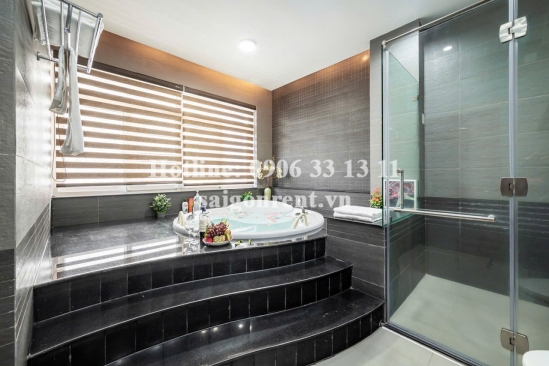 Villa for rent at Su Hy Nhan street, Thanh My Loi, Cat Lai ward, 06 bedrooms, 500sqm, 4200 USD