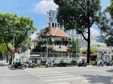 Cho thuê biệt thự Góc 2MT 126 Võ Thị Sáu, Quận 3, 520 Triệu
