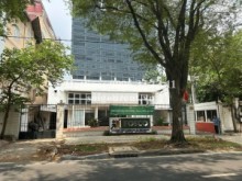 CHO THUÊ NHÀ MẶT TIỀN /  HOUSE FOR LEASE for rent in Quận 1  - Cho thuê nhà 23 Phùng Khắc Khoan, Quận 1, 650 Triệu