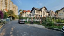 BÁN BIỆT THỰ/ VILLAS for rent in Quận 2 - Bán đất 146D10 Nguyễn Văn Hưởng, phường Thảo Điền, Quận 2, diện tích 471m2, giá bán 118 tỷ